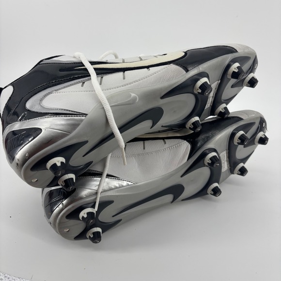 Nike Mens Football Cleats 14 White Black Silver 313287-101 Mid Top Y2K Retro main image 4